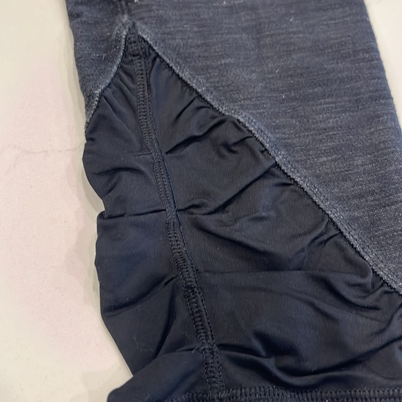 Lululemon leggings - Picture 2 of 6